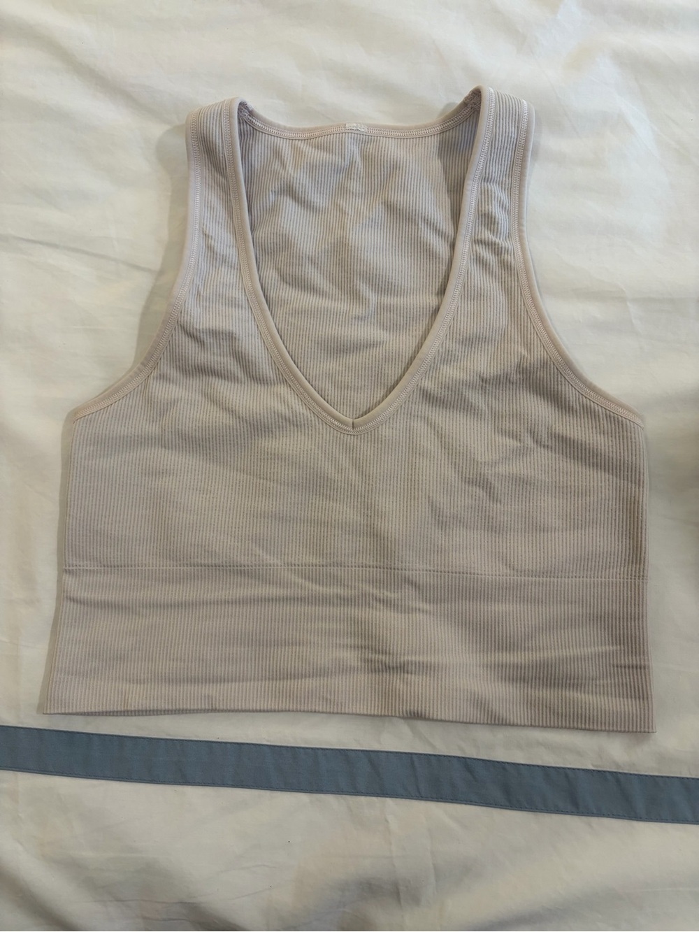 Athleta Seamless Ribbed V-Neck Tank